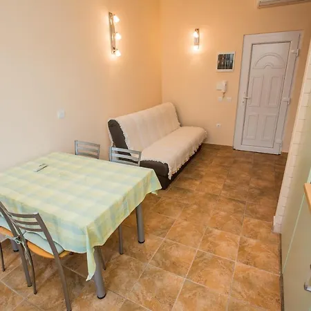 Downtown Apartament